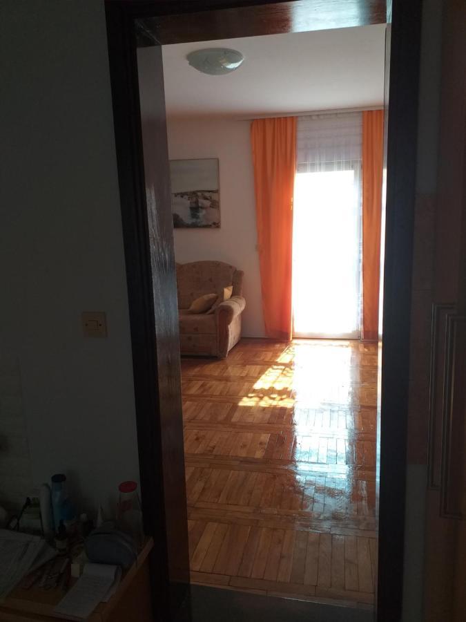 Apartmani Marijanovic Vir Exterior foto